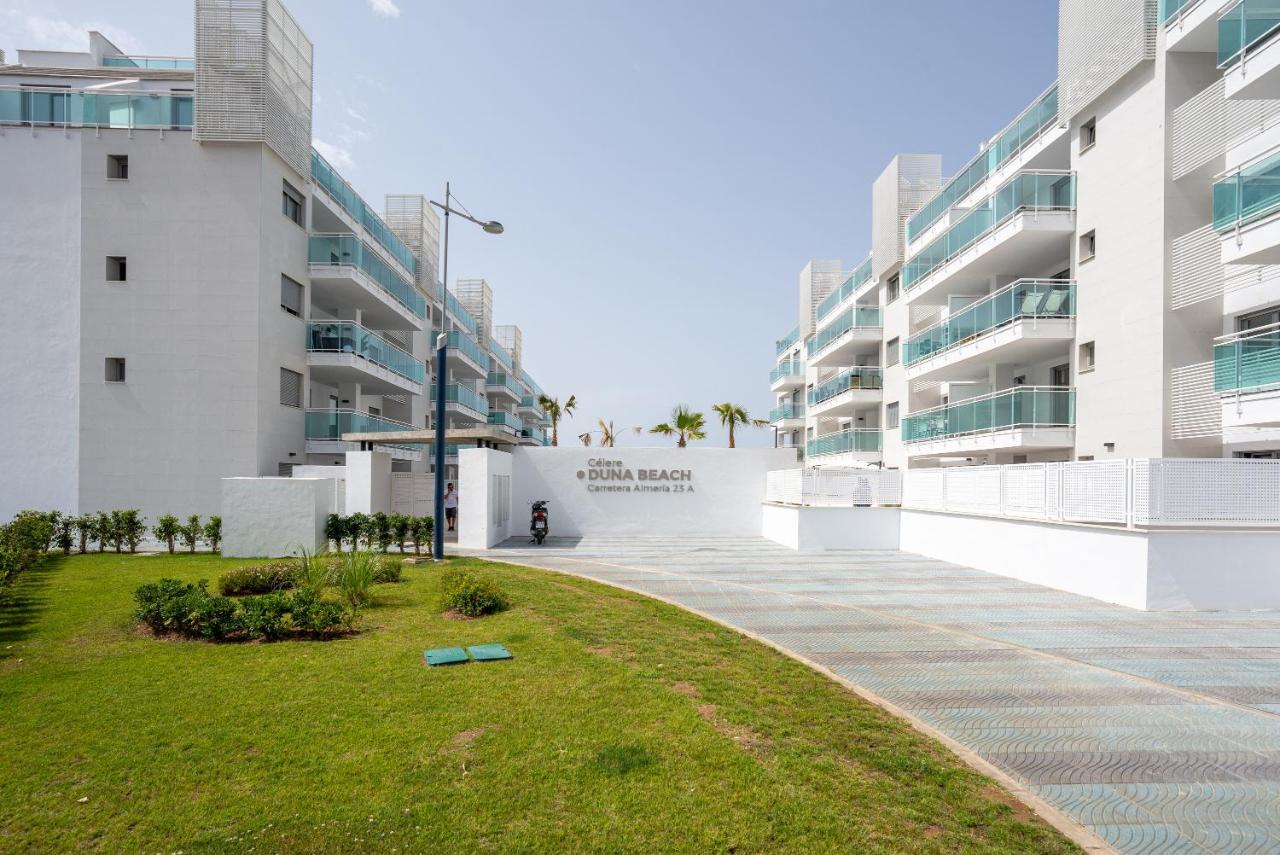 Seafront Duna Beach Luxury Apartment Торрокс-Коста Экстерьер фото
