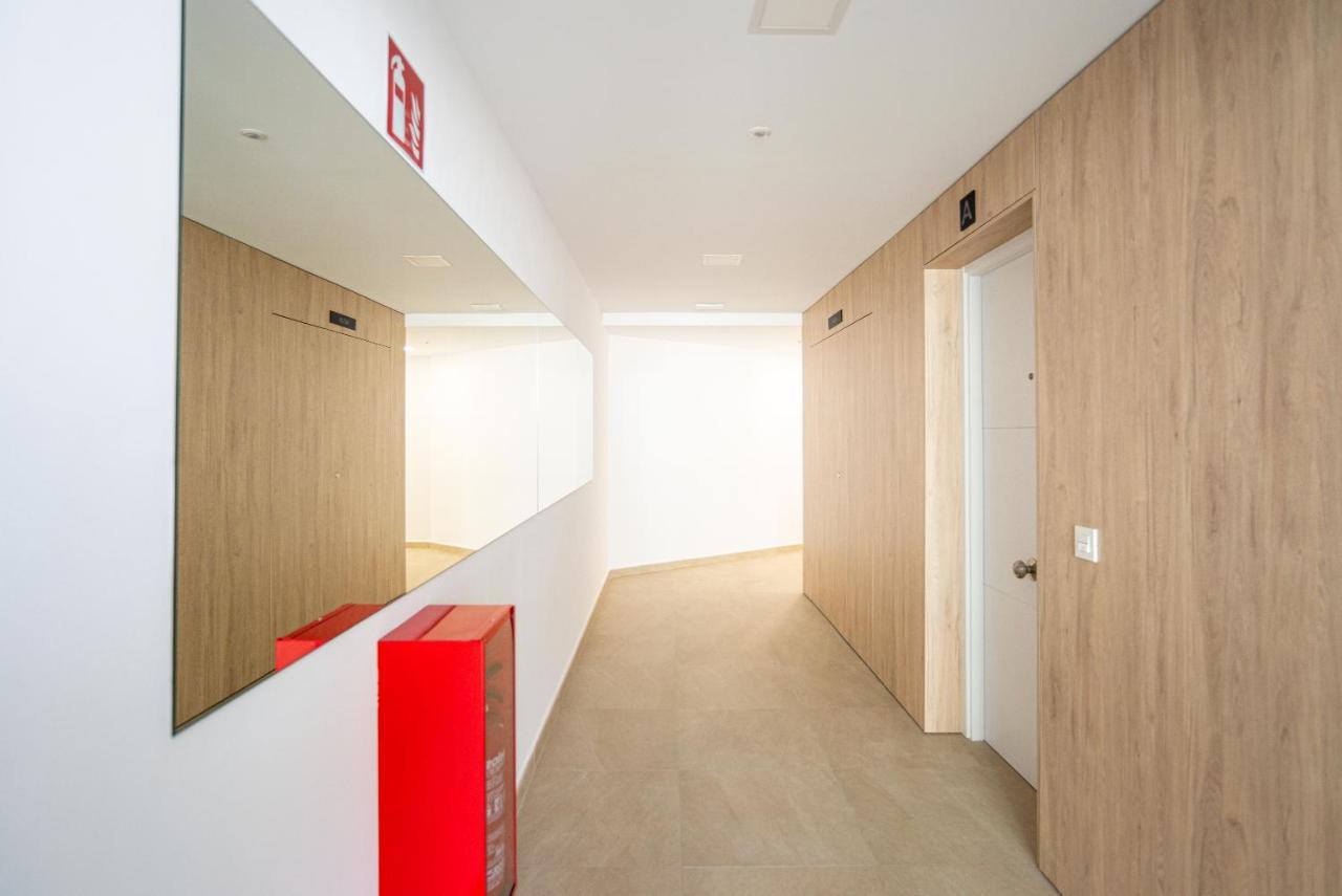 Seafront Duna Beach Luxury Apartment Торрокс-Коста Экстерьер фото