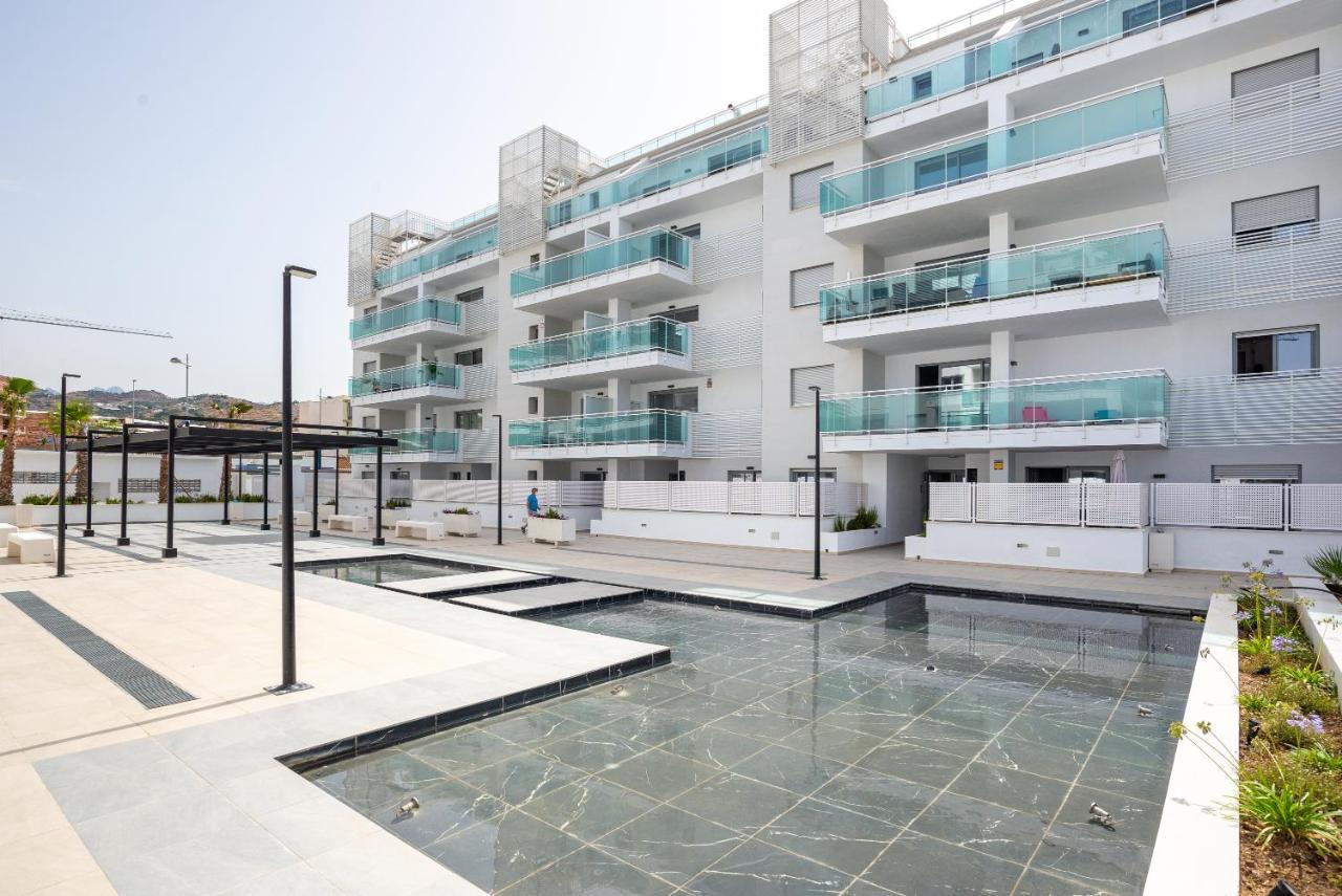 Seafront Duna Beach Luxury Apartment Торрокс-Коста Экстерьер фото